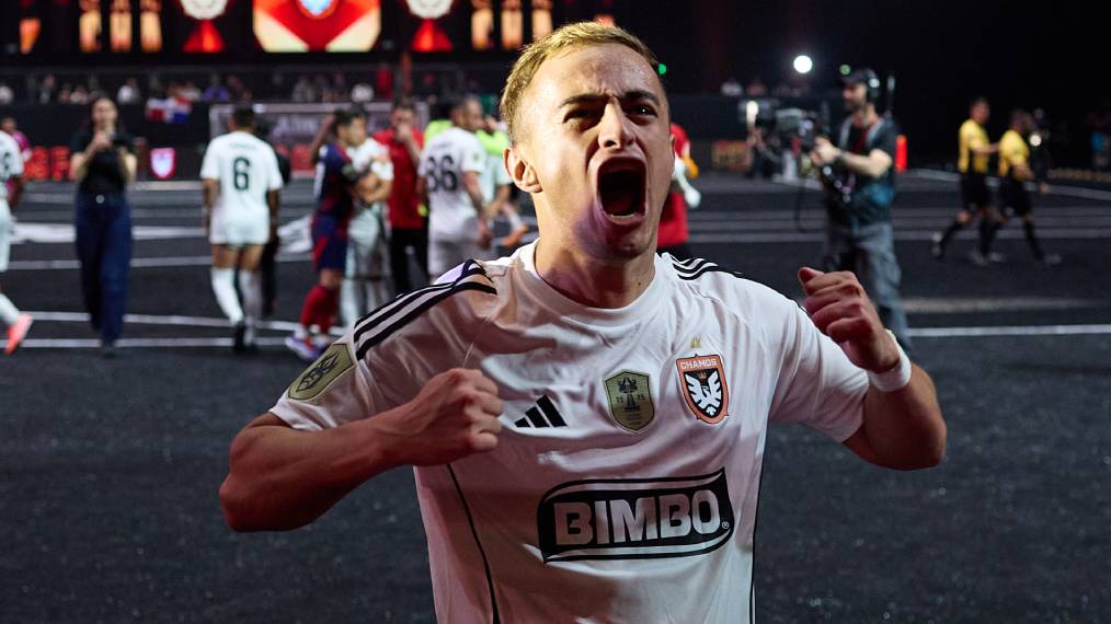 KWC Clubs Paris 2025: Persas FC y Los Chamos FC avanzaron a octavos de final; Olimpo United y Galácticos del Caribe, eliminados