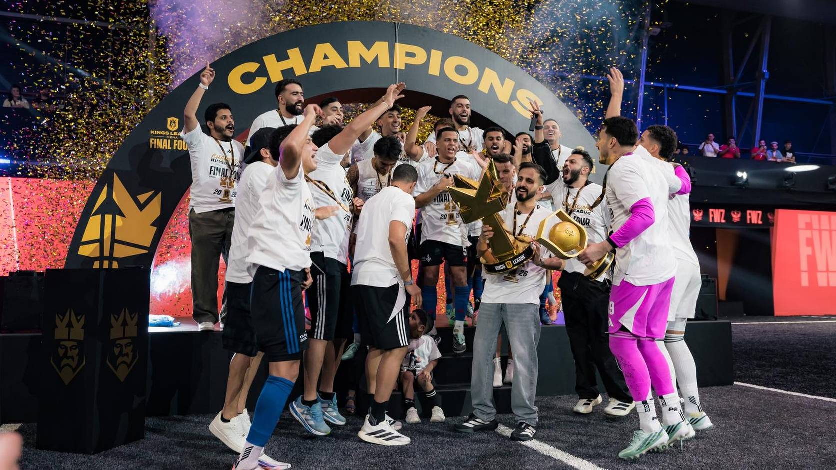 FWZ gewinnt den Split 1 der Kings League MENA: Maicol Hernández entscheidet das 5:4 gegen Ultra Chmicha