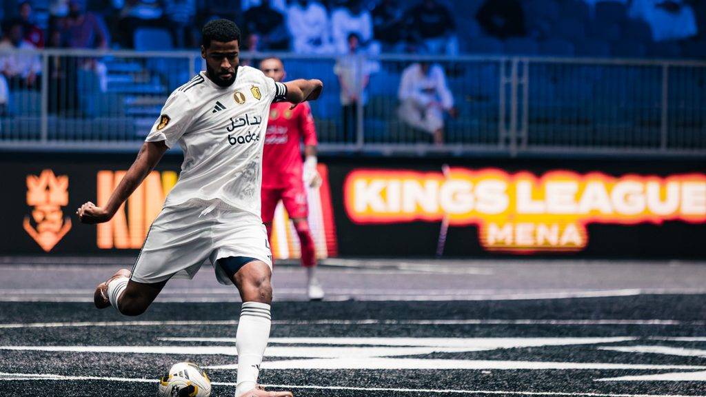 DR7 يبحث عن فوزه الخامس توالياً أمام الوصيف: مواعيد الجولة 7 من Kings League MENA