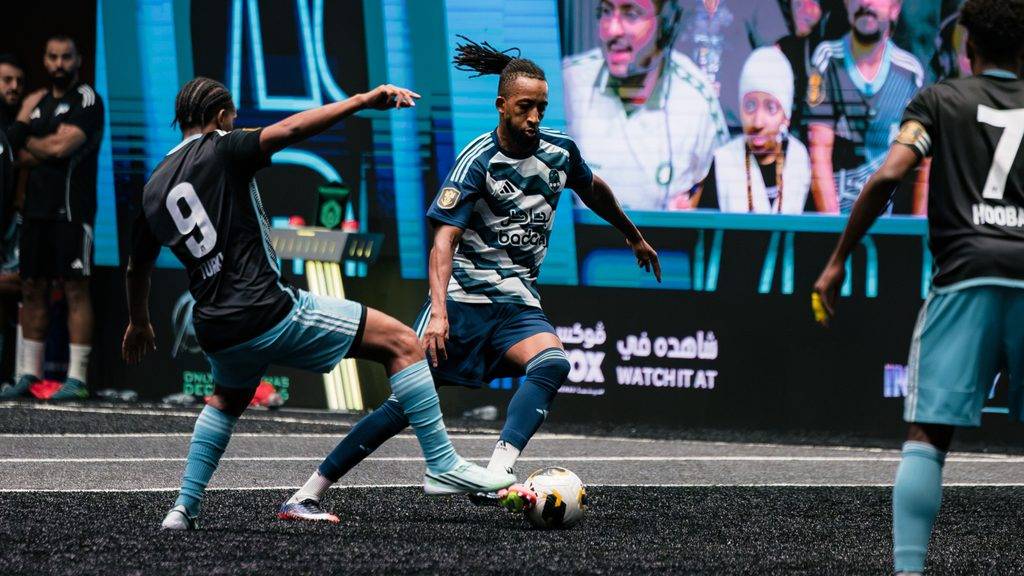 Moussa Sao يحصد جائزة MVP خمس مرات متتالية ويُبقي 3BS في السباق بـ Kings League MENA