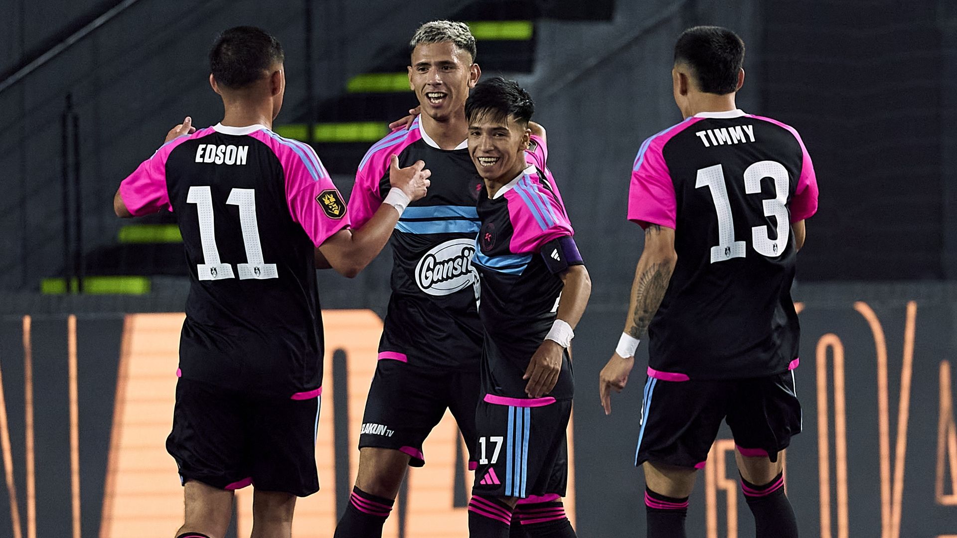 KRÜ golea y Guerrilla sorprende a Peluche: resultados Jornada 1 Kings League Mexico