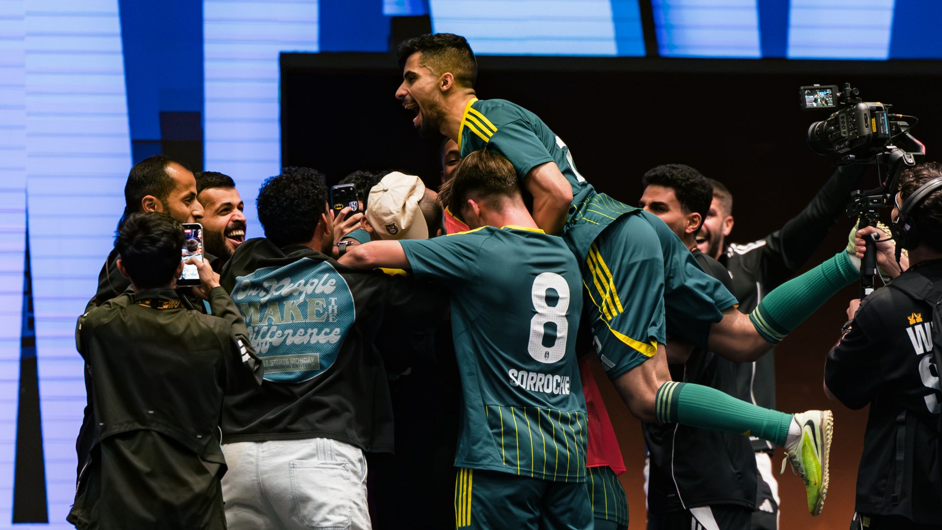RA2 FC acaba con el invicto de Ultra Chmicha en la Kings League MENA