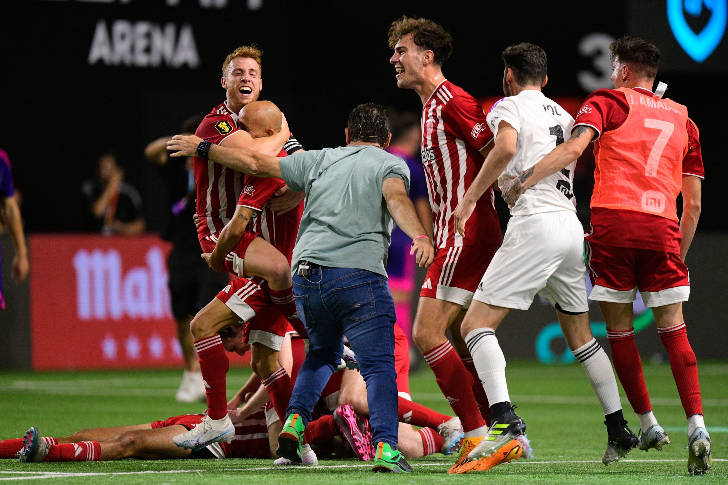 ¡El Barrio – Aniquiladores FC y el Porcinos FC – xBuyer Team pondrán patas arriba Madrid! - Blog Kings & Queens League Spain